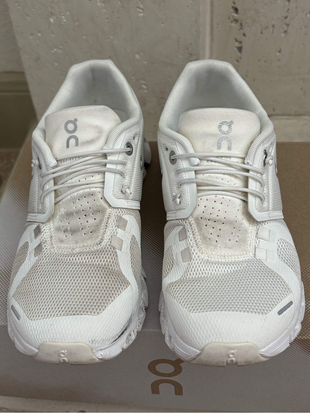Women’s On Cloud 5 Shoes - Picture 2 of 16